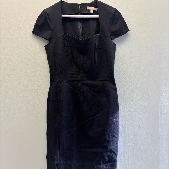 BANANA REPUBLIC BLACK MINI WORK DRESS - Picture 1 of 3